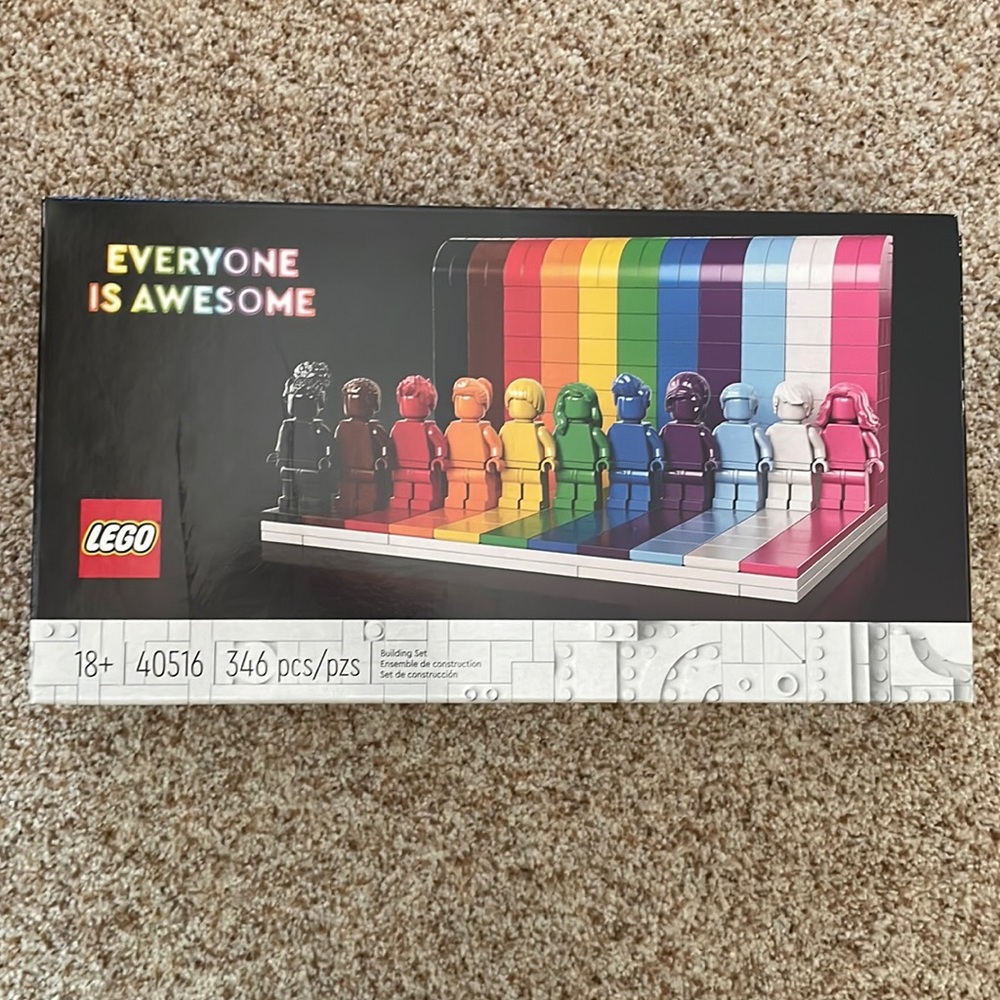 New in Box LEGO Everyone is Awesome Set 18+ Adult Set with 346 pieces